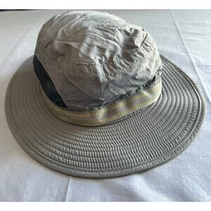 REI Kids Bucket Hat Size 7-14 Years